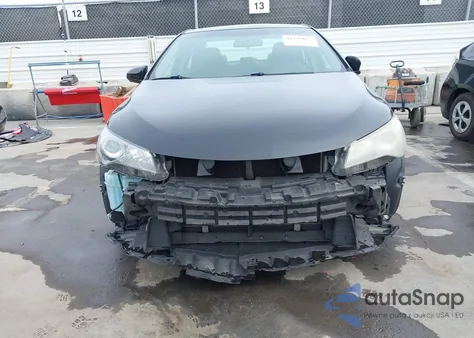 2015 Toyota Camry Se z USA, uszkodzony, nr VIN 4T1BF1FK8FU076665